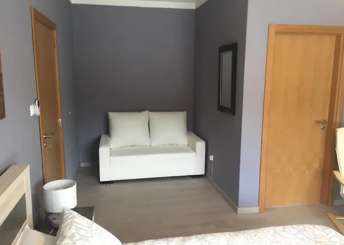 Casa De Newsham Cabacos